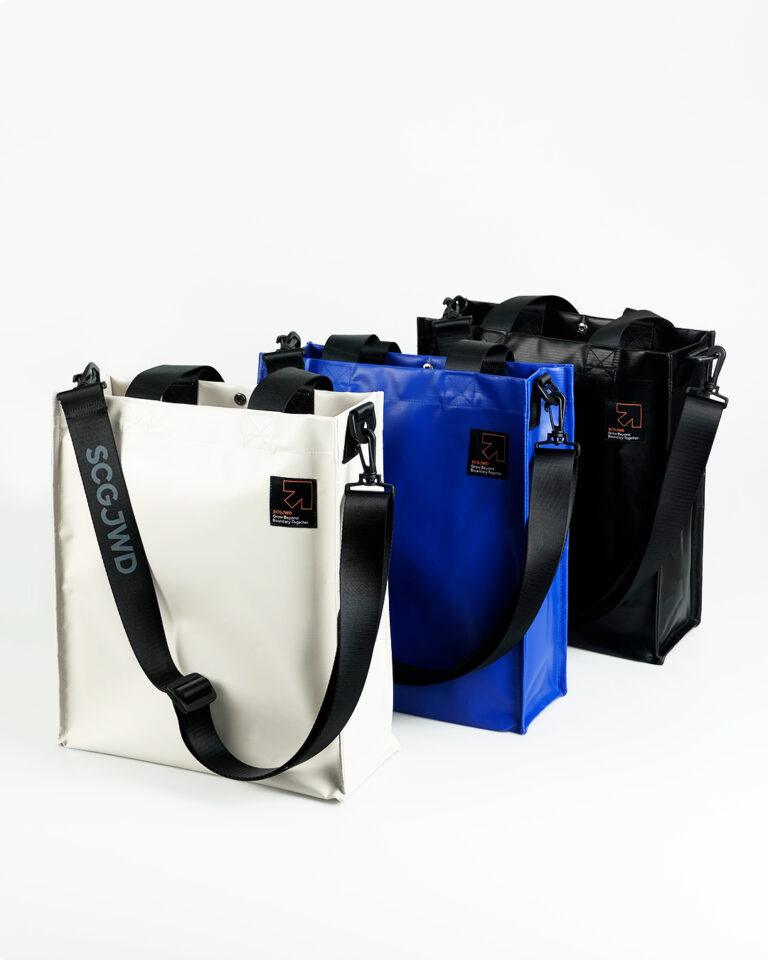 กระเป๋าผ้าใบ รุ่น Folder ของ SCGJWD